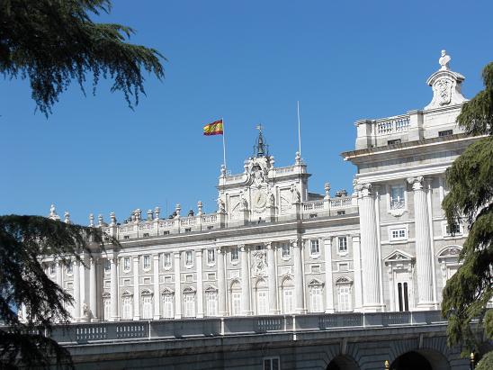 palacio-real-madrid.jpg