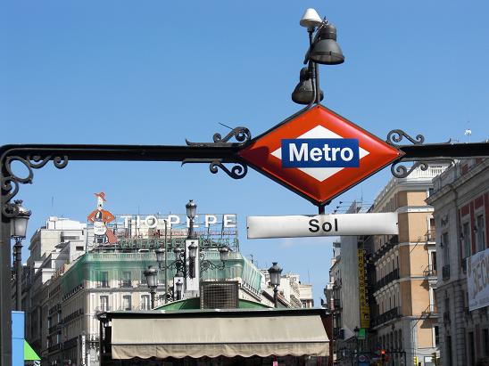 puerta-del-sol-madrid-metro-tio-pepe.jpg