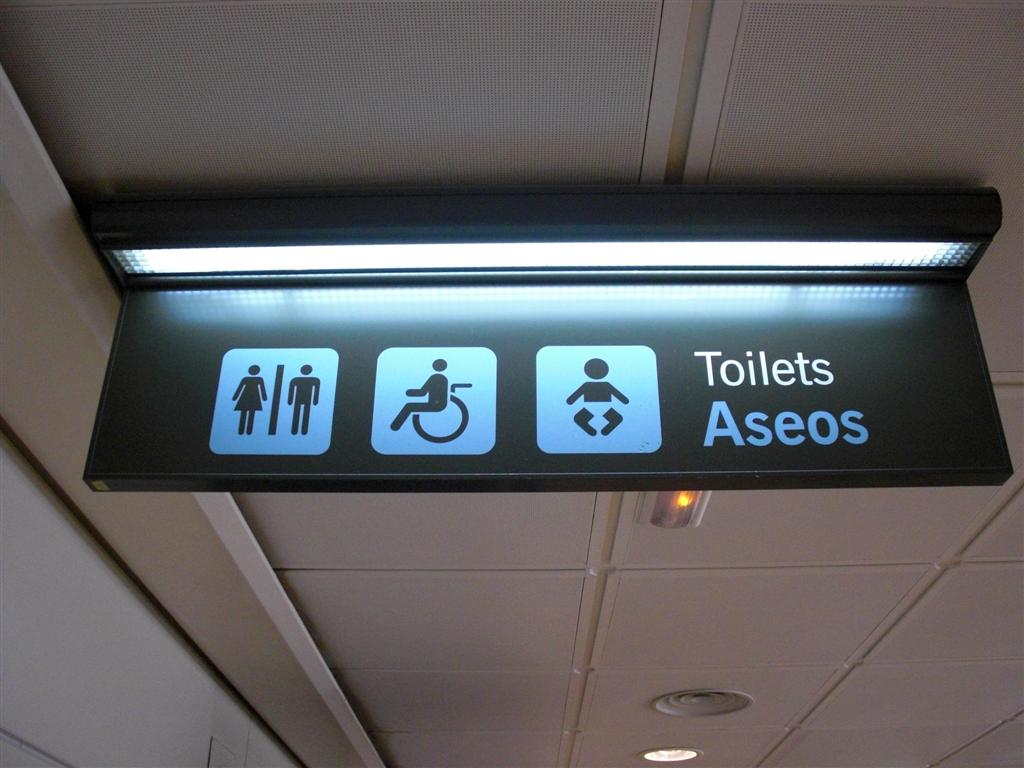 bagno-per-neonati-aeroporto-madrid-barajas