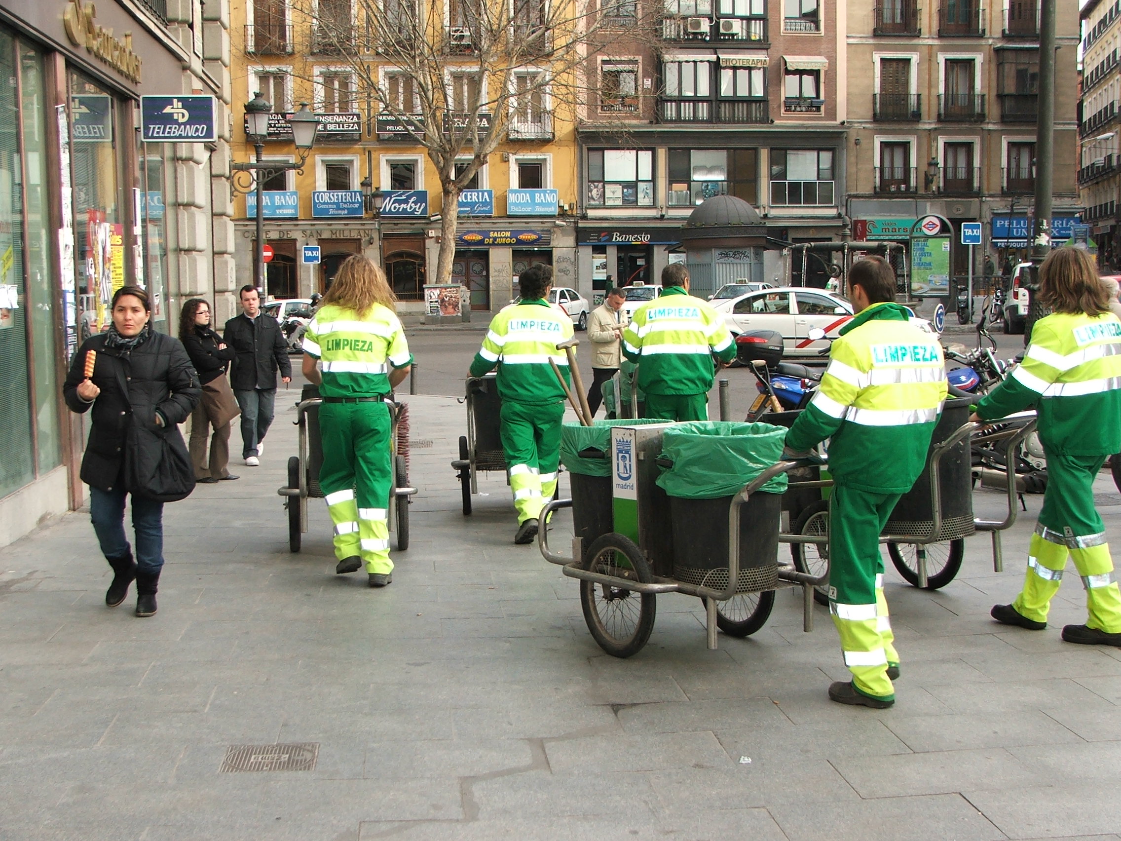Foto Antonio 3 Operatori ecologici a Madrid Foto Antonio 3 Operatori ecologici a Madrid