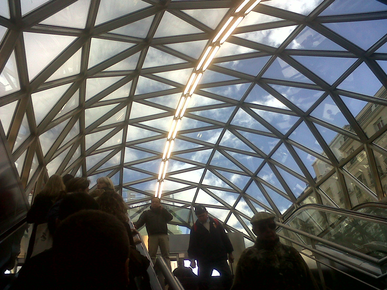 Uscita stazione Cercanias Sol